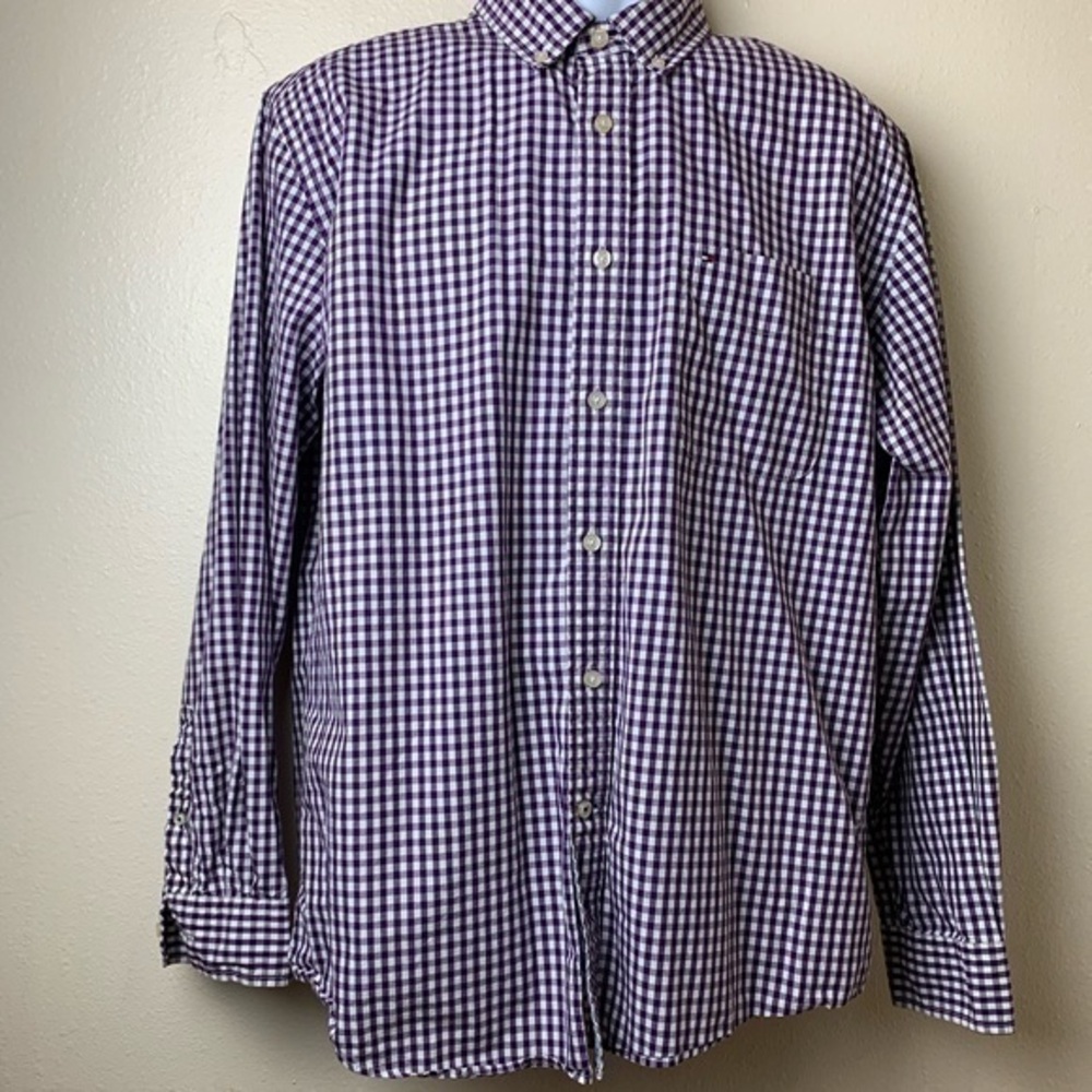 TOMMY HILFIGER LONG SLEVEE PLAID SIZE L